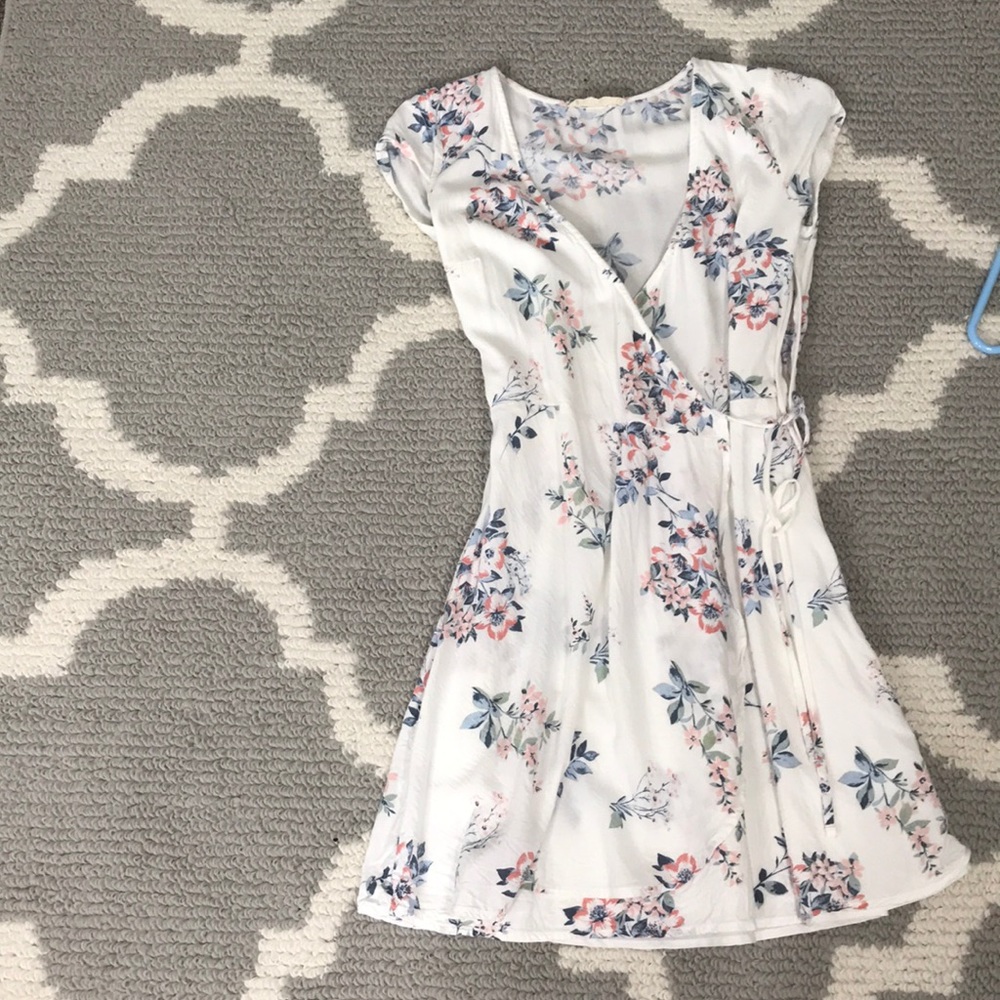 Hollister floral dress